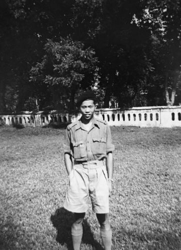 Young Ming (James) Wong in India