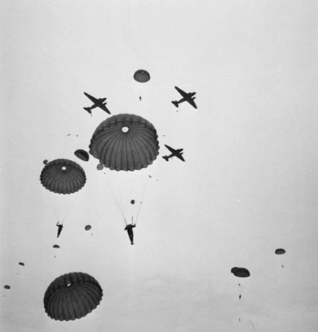Paratroopers of the 1st Canadian Parachute Battalion jumping.